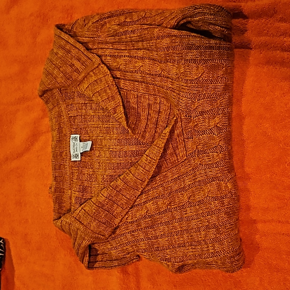 Duck Head- Sweater